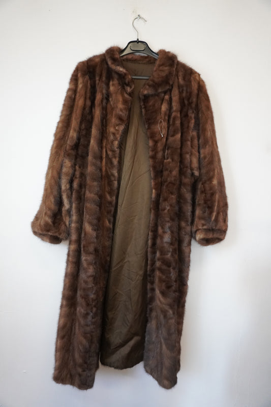 Manteau fourrure marron – Taille – L
