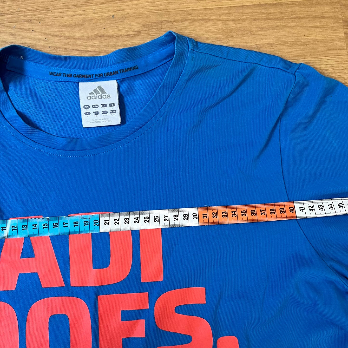 T-shirt blue adidas – Taille L