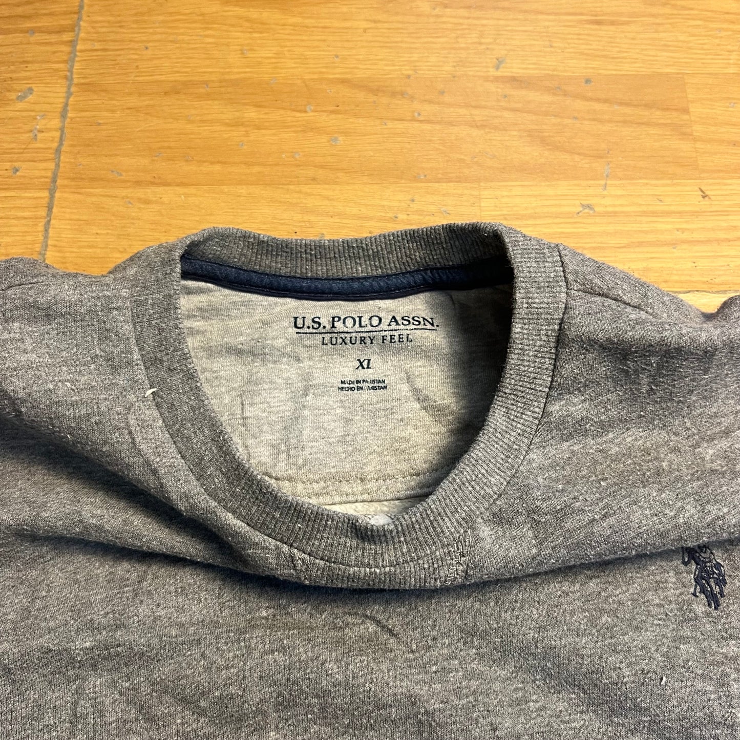 Sweat gris US Polo Assn sans capuche – Taille XL