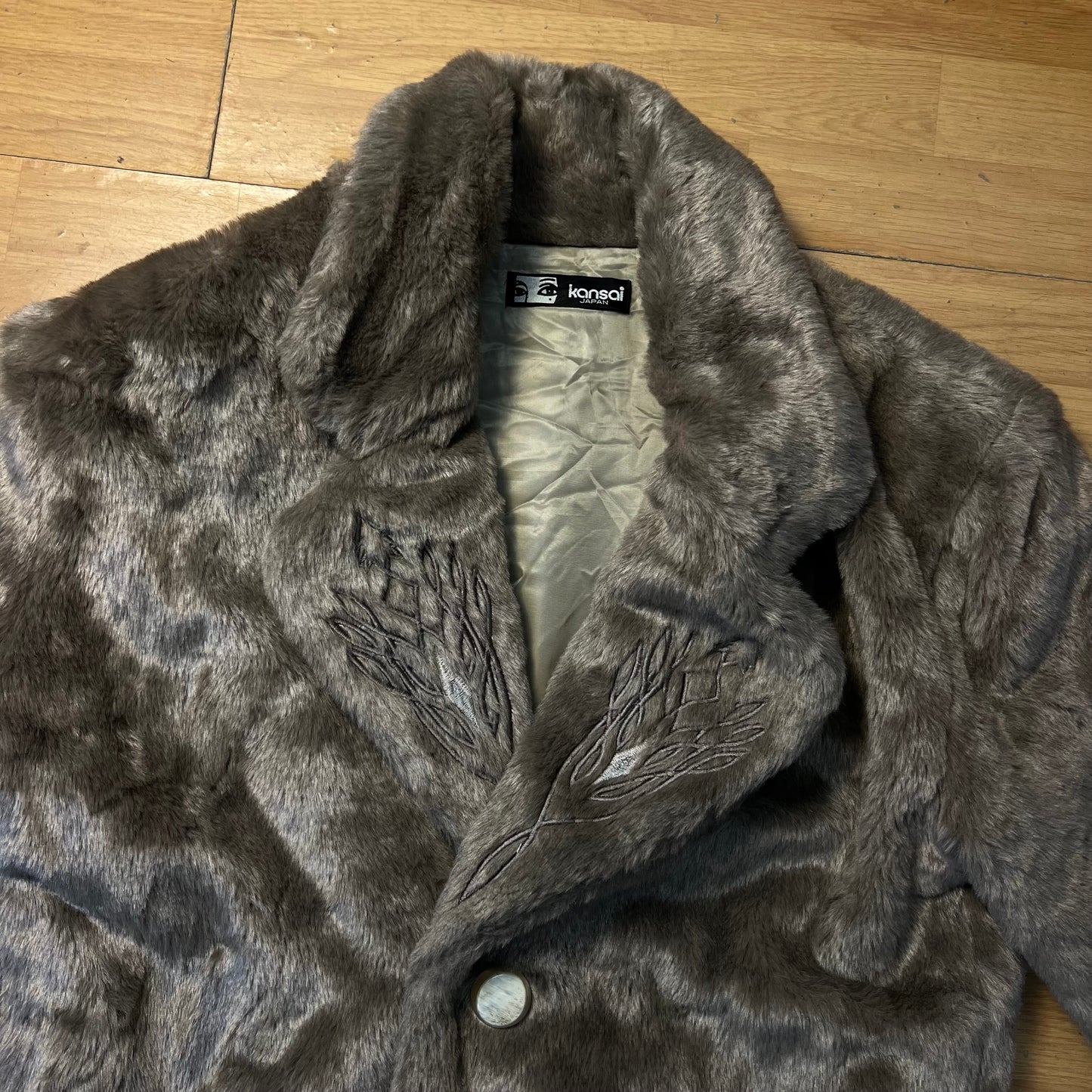 Manteau fausse fourrure gris-marron by ZAINAB